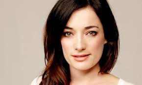 Laura Michelle Kelly