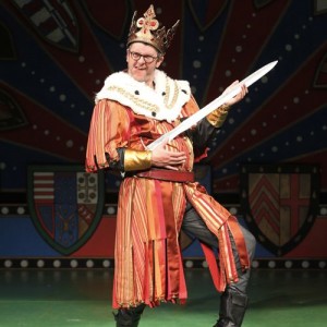 Joe Pasquale Solo shot 3