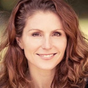 Rebecca Thornhill headshot